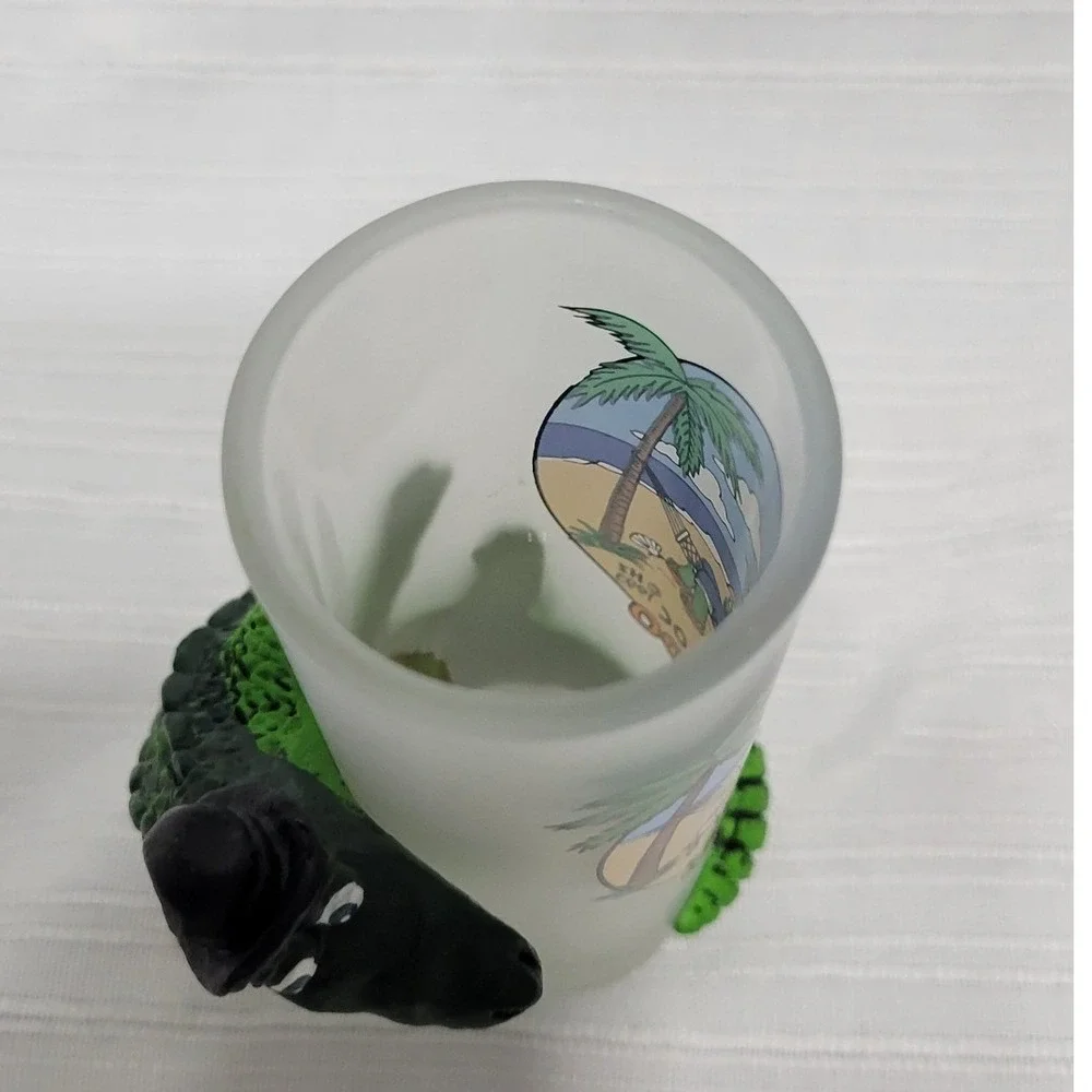 Vintage 1993 Lifes a Croc Orlando Frosted Shot Glass Alligator 3D Resin Holder